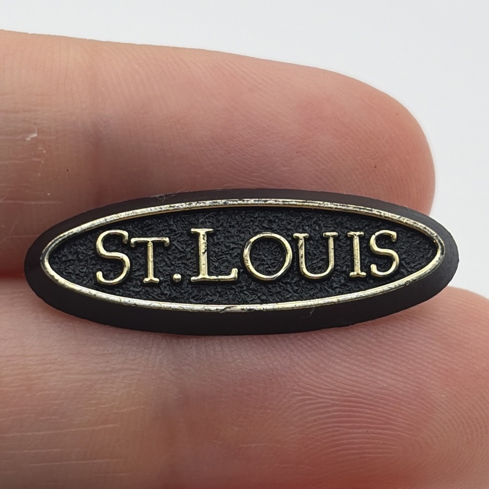 St. Louis Missouri Plastic United States Of America USA Lapel Hat Pin
